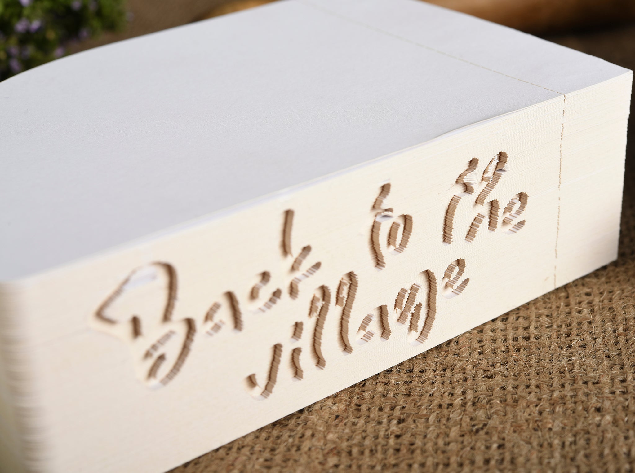 3D note cube "Back to the village" White